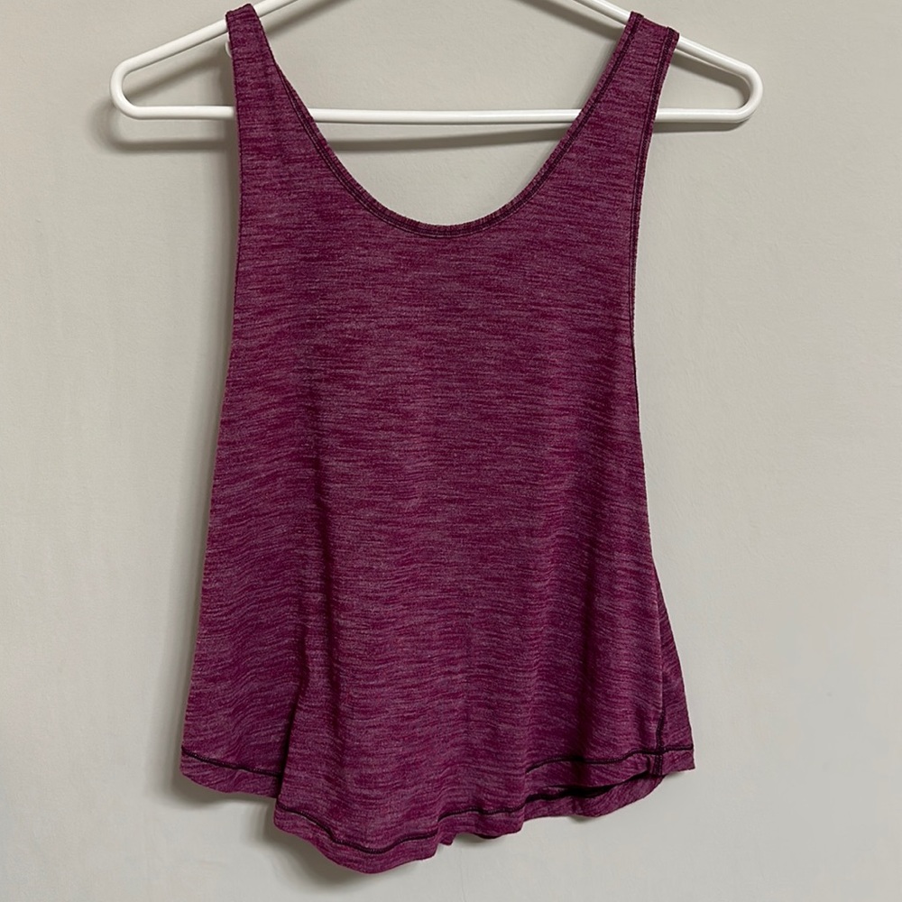 Lululemon tank top